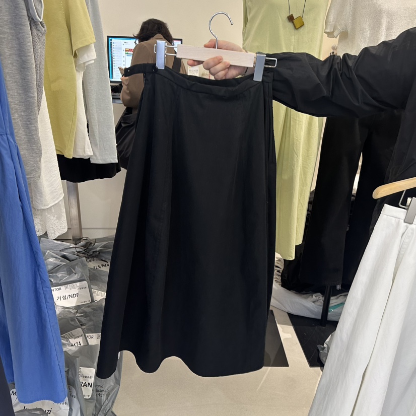 MENTOR直郵韓國代購㊣女裝新品熱賣25春夏人氣時尚推薦長裙MENTOR長裙圖色3