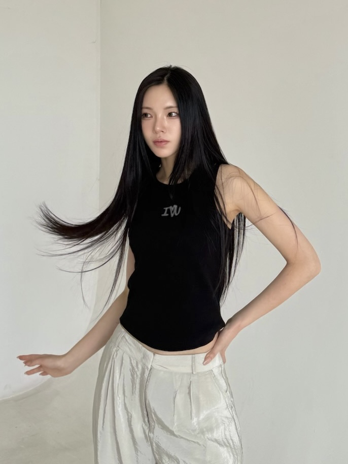 BETWEEN US韓國直郵㊣東大門實拍女裝新品人氣熱賣吊帶背心JICJO:SEOUL吊帶/背心