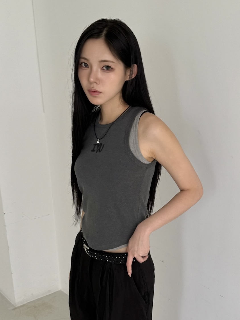 BETWEEN US韓國直郵㊣東大門實拍女裝新品人氣熱賣吊帶背心JICJO:SEOUL吊帶/背心