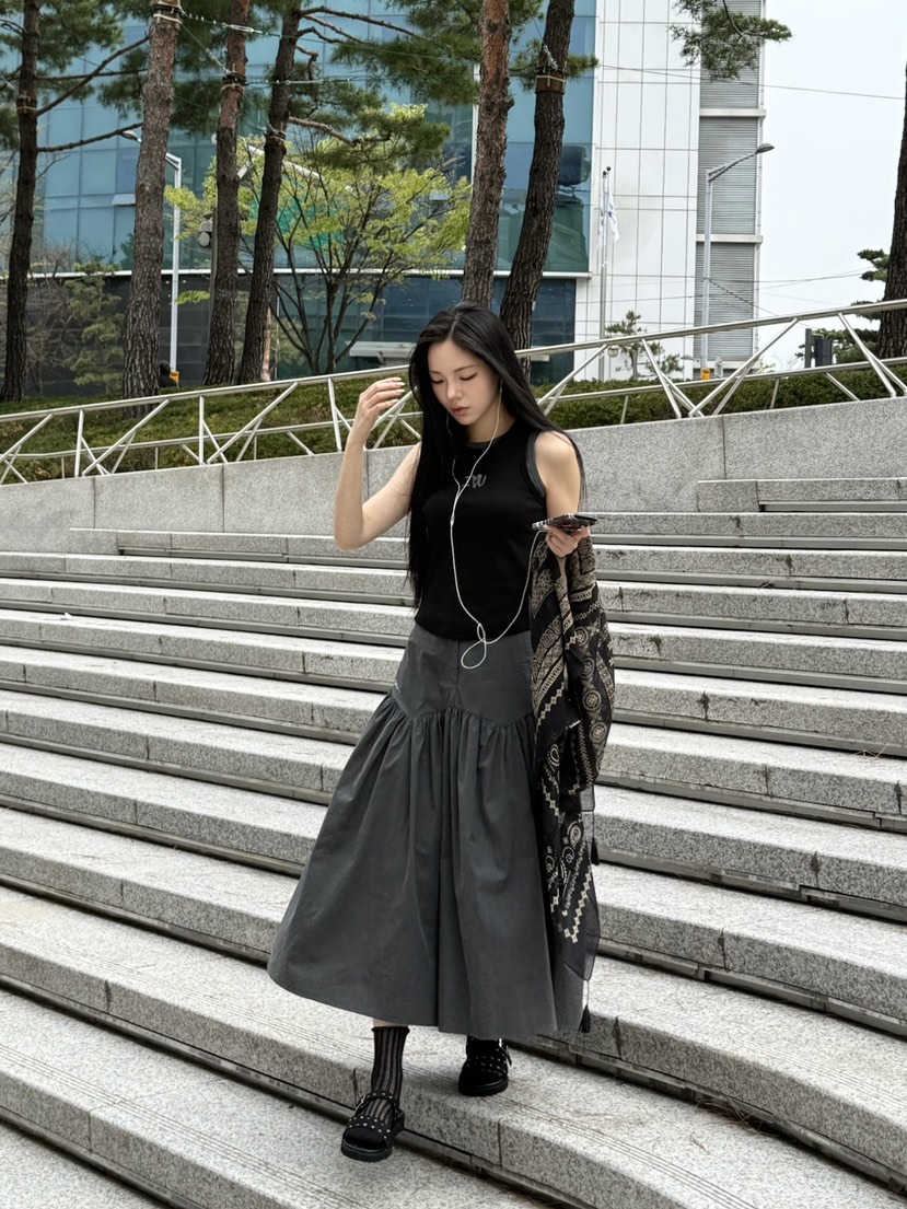 BETWEEN US韓國直郵㊣東大門實拍女裝新款休閑推薦長裙刺繡JICJO:SEOUL長裙