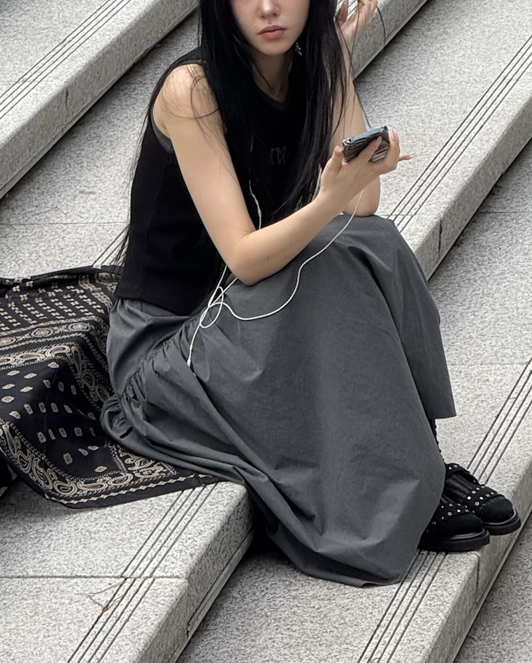 BETWEEN US韓國直郵㊣東大門實拍女裝新款休閑推薦長裙刺繡JICJO:SEOUL長裙