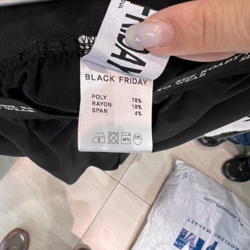 BLACKFRIDAY韓國直郵㊣女裝新品時尚25春夏熱賣人氣推薦短褲BLACK FRIDAY短褲