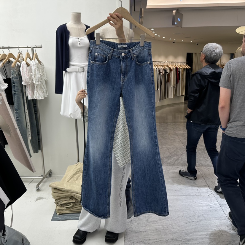 CHAV直郵韓國代購㊣女裝新品推薦時尚熱賣休閑人氣25春夏牛仔褲CHAV牛仔褲