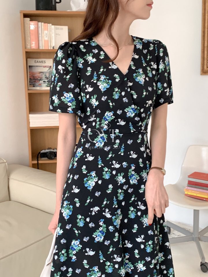 OVE韓國直郵㊣女裝新品熱賣時尚25春夏推薦休閑人氣連衣裙OVE連衣裙