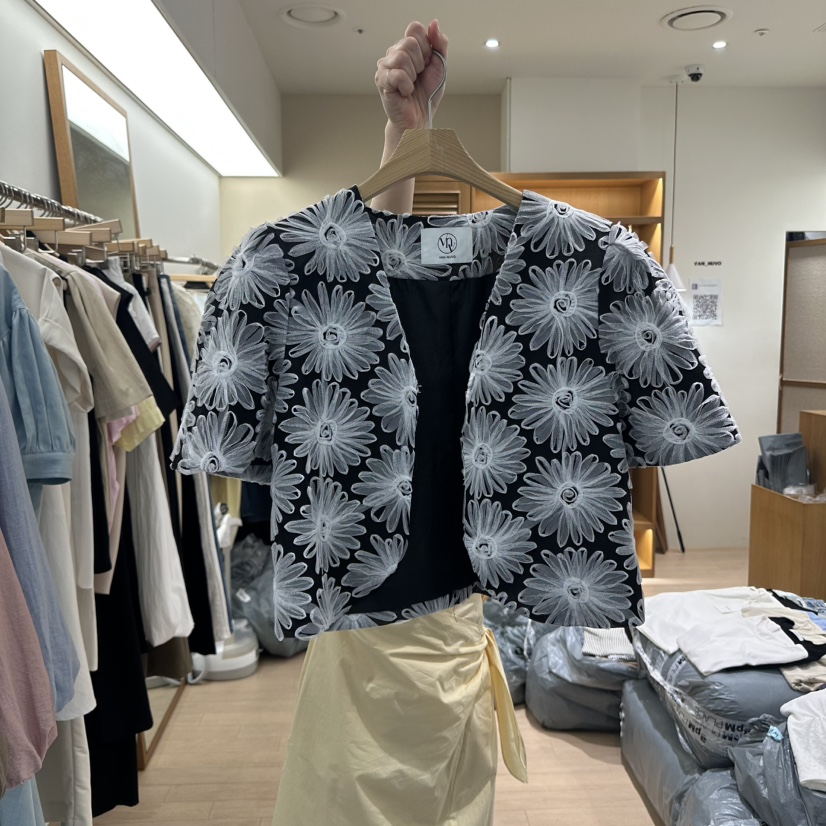 VAN NUVO直郵韓國代購㊣女裝新款時尚人氣25春夏推薦熱賣夾克VAN NUVO夾克圖色2