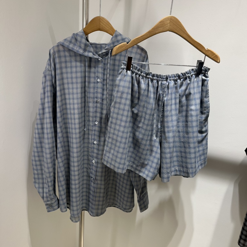 ART IS OVER直郵韓國代購㊣女裝新品人氣時尚休閑熱賣套裝ART IS OVER套裝圖色2