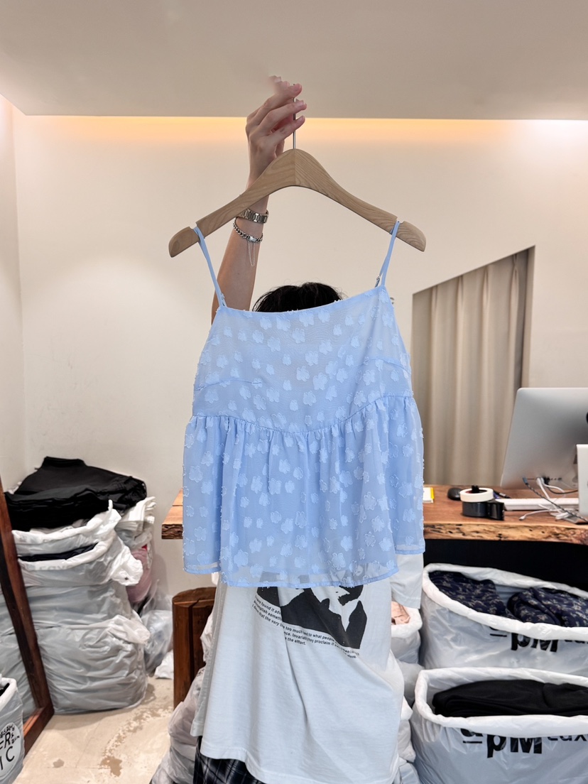 FRIC韓國直郵㊣東大門實拍女裝新品推薦時尚休閑人氣吊帶背心FRIC吊帶/背心圖色2