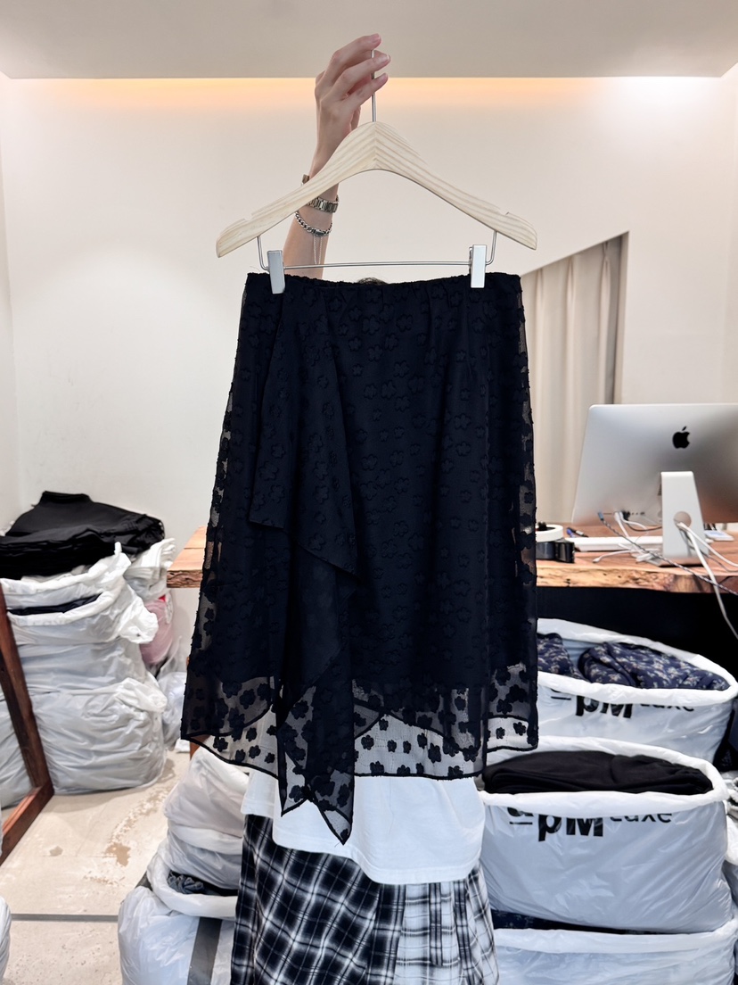 FRIC韓國㊣直郵東大門代購女裝新款推薦時尚人氣半身裙中短裙FRIC半身裙/中短裙圖色2