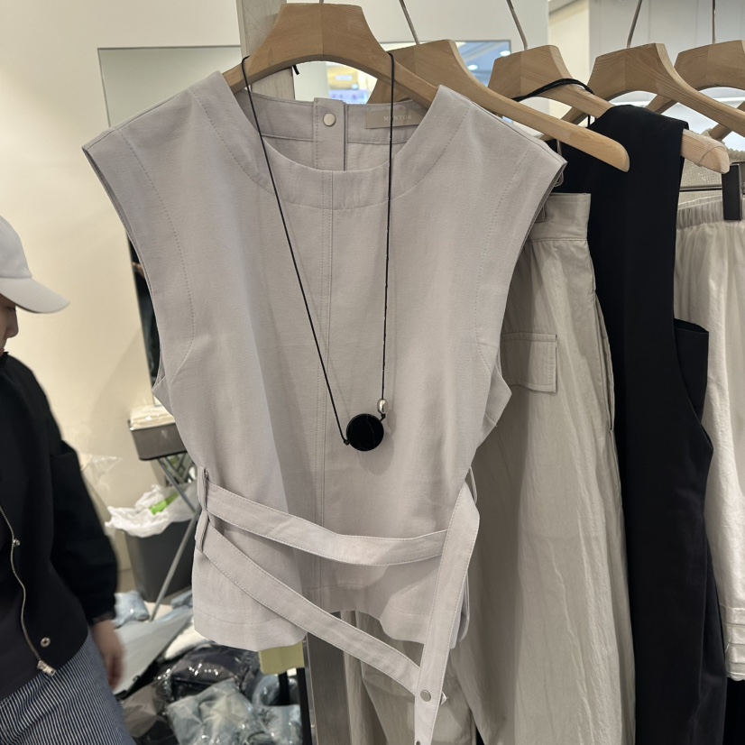 MENTOR韓國直郵㊣東大門實拍女裝新品人氣時尚吊帶背心含腰帶MENTOR吊帶/背心圖色2