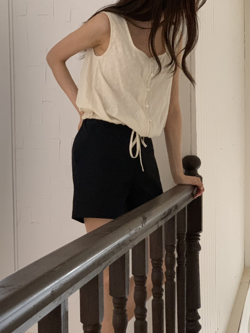 NOTICE韓國直郵㊣女裝新款休閑25春夏人氣吊帶背心刺繡棉質NOTICE吊帶/背心