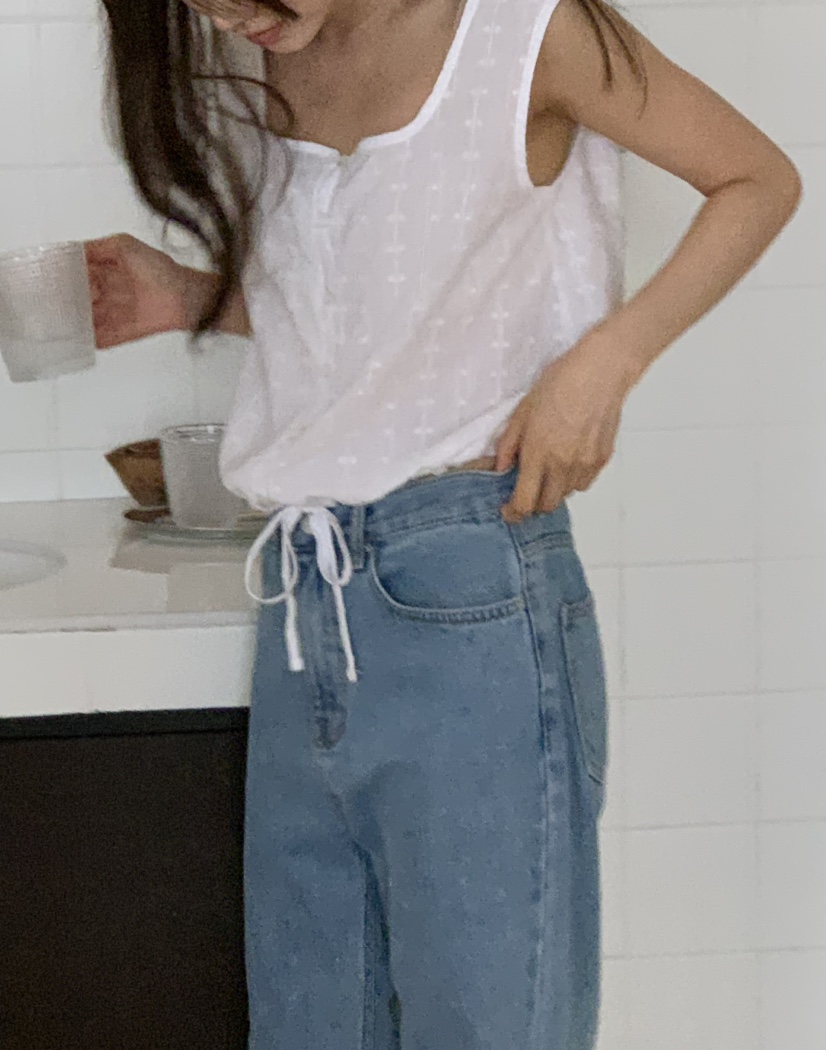 NOTICE韓國直郵㊣女裝新款休閑25春夏人氣吊帶背心刺繡棉質NOTICE吊帶/背心