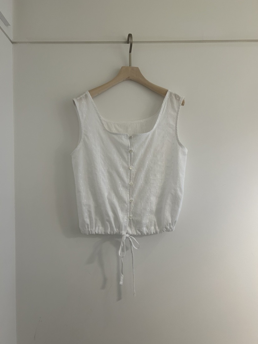NOTICE韓國直郵㊣女裝新款休閑25春夏人氣吊帶背心刺繡棉質NOTICE吊帶/背心