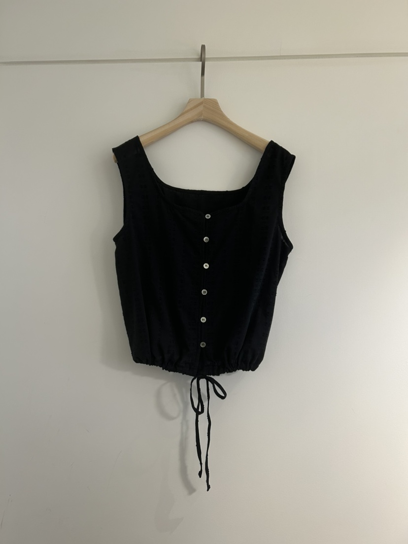 NOTICE韓國直郵㊣女裝新款休閑25春夏人氣吊帶背心刺繡棉質NOTICE吊帶/背心圖色3