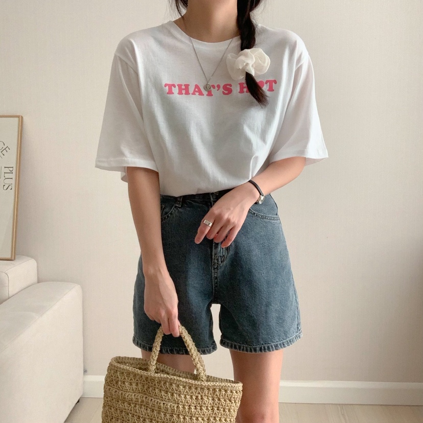 HELLO JINI韓國㊣直郵東大門代購女裝新款時尚人氣熱賣T恤HELLO JINIT恤圖色1