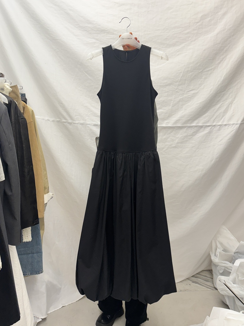LONDON FLAT韓國直郵㊣女裝新品時尚人氣休閑熱賣25春夏連衣裙LONDON FLAT連衣裙圖色2