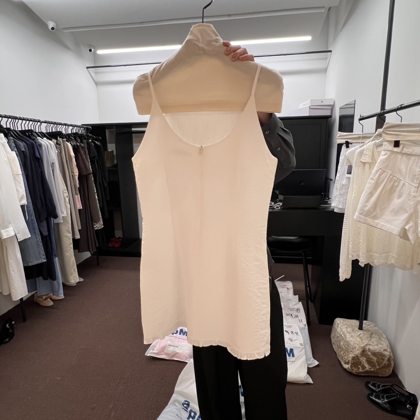 UNANSWERED-MYSTERY直郵韓國代購㊣女裝新品推薦連衣裙荷葉邊UNANSWERED/MYSTERY連衣裙
