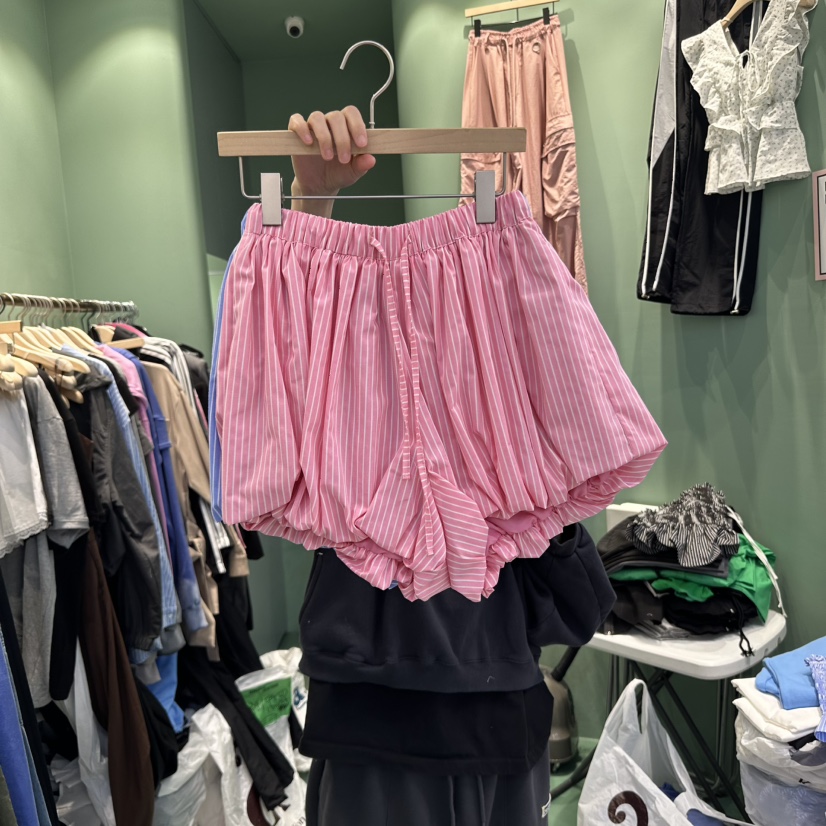 ROMANTIC NEWYORK韓國直郵㊣女裝新品休閑熱賣時尚推薦短褲ROMANTIC NEWYORK短褲圖色1