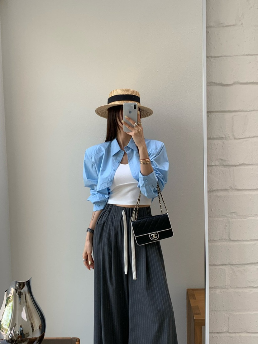 REVE CITE-L韓國代購女裝新款時尚真品25春夏襯衫蕾絲衫短款REVE CITE襯衫/蕾絲衫