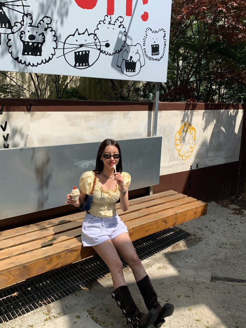 REVE CITE-L韓國直郵女士新款25春夏真品襯衫蕾絲衫荷葉邊REVE CITE襯衫/蕾絲衫