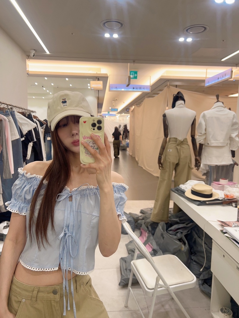 BANI BLUSH東大門直郵女士新款熱賣推薦職業25春夏襯衫蕾絲衫BANI BLUSH襯衫/蕾絲衫