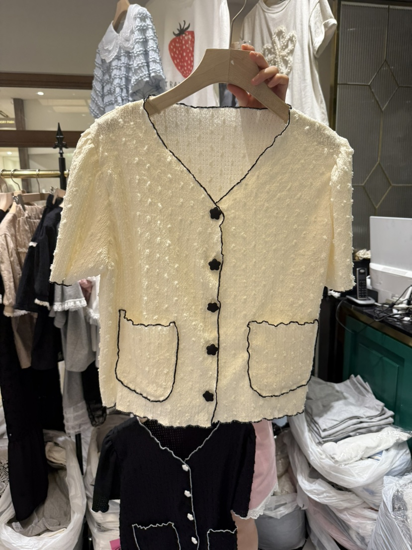 BE&BE韓國直郵女裝新品推薦人氣時尚休閑襯衫蕾絲衫開衫BE&be襯衫/蕾絲衫