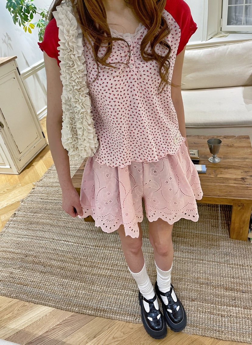 BOUTIQUE-L韓國直郵女裝新品人氣時尚休閑真品職業25春夏T恤BOUTIQUE-LT恤圖色2