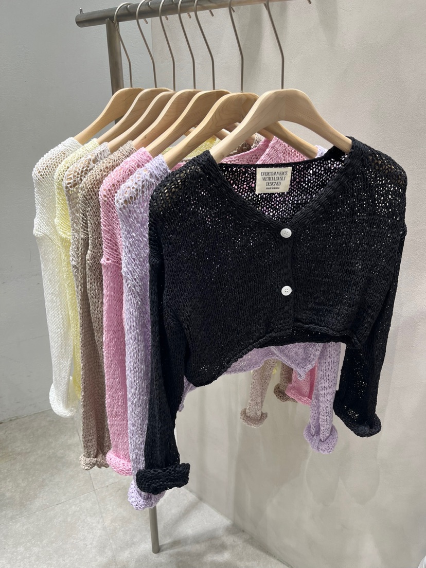 EVERCOMMERCE METICULOUSLY DESIGNED韓國直郵女士新品熱賣針織衫EVERCOMMERCE METICULOUSLY DESIGNED針織衫