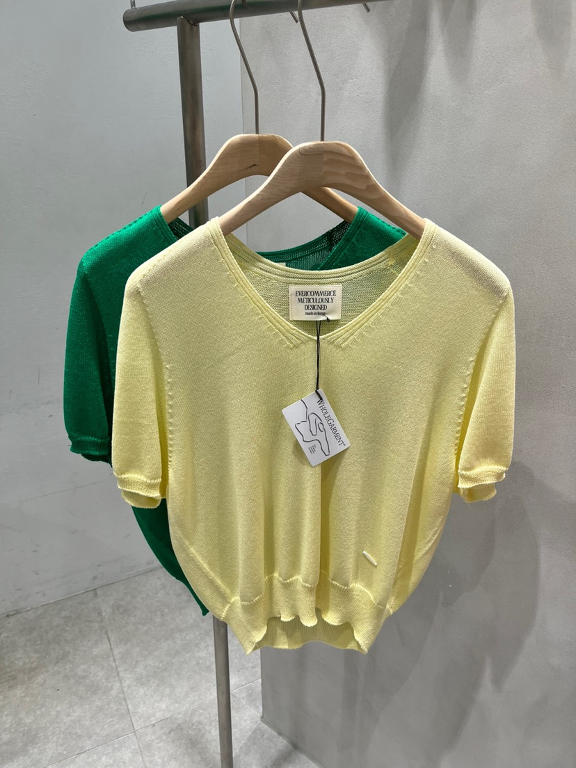 EVERCOMMERCE METICULOUSLY DESIGNED東大門實拍女裝新款推薦針織衫EVERCOMMERCE METICULOUSLY DESIGNED針織衫