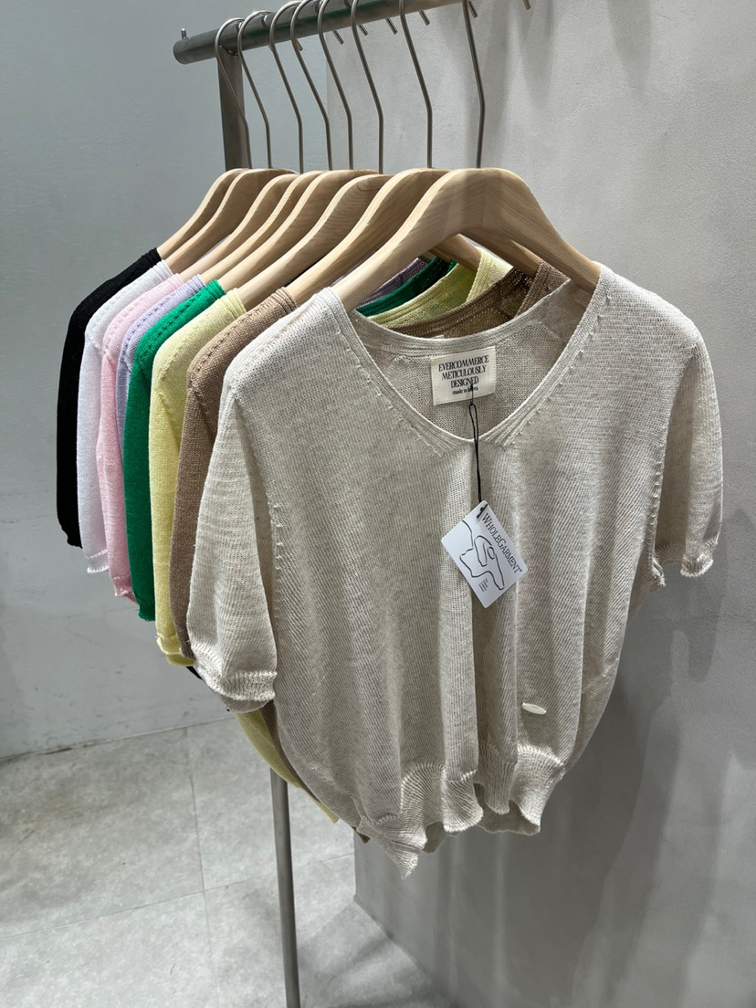 EVERCOMMERCE METICULOUSLY DESIGNED東大門實拍女裝新款推薦針織衫EVERCOMMERCE METICULOUSLY DESIGNED針織衫