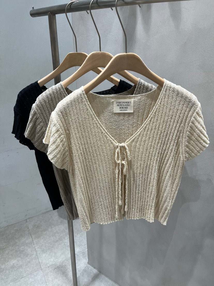 EVERCOMMERCE METICULOUSLY DESIGNED韓國代購女士新品25春夏針織衫EVERCOMMERCE METICULOUSLY DESIGNED針織衫