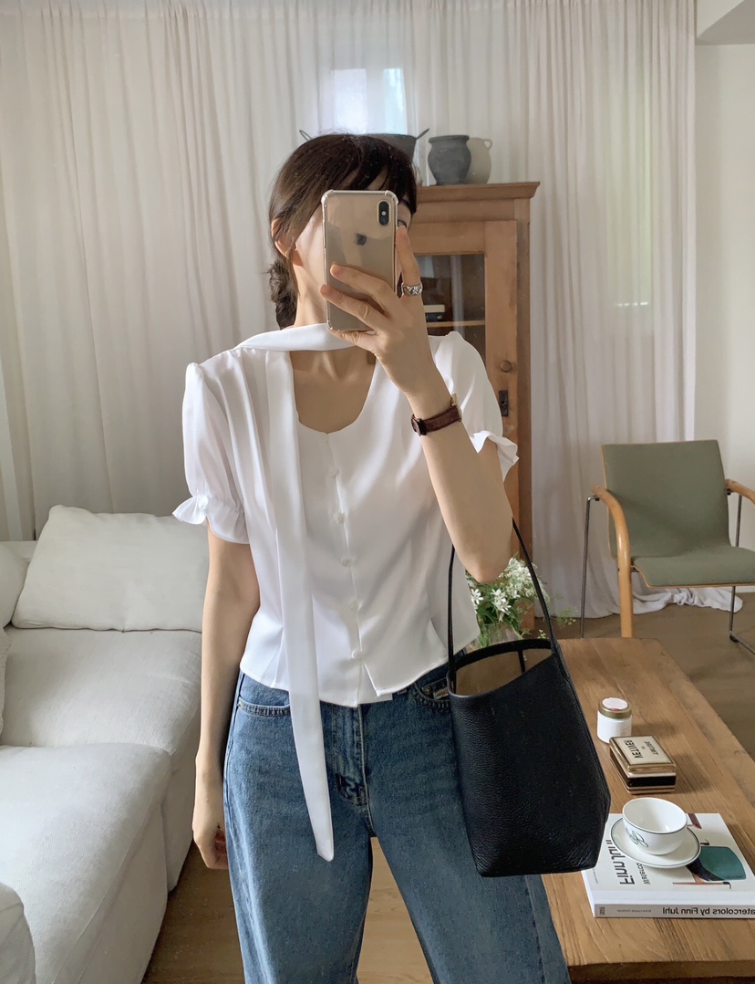 FORMSTUDIO東大門直郵女裝新款25春夏人氣襯衫蕾絲衫含脖帶FORMSTUDIO襯衫/蕾絲衫