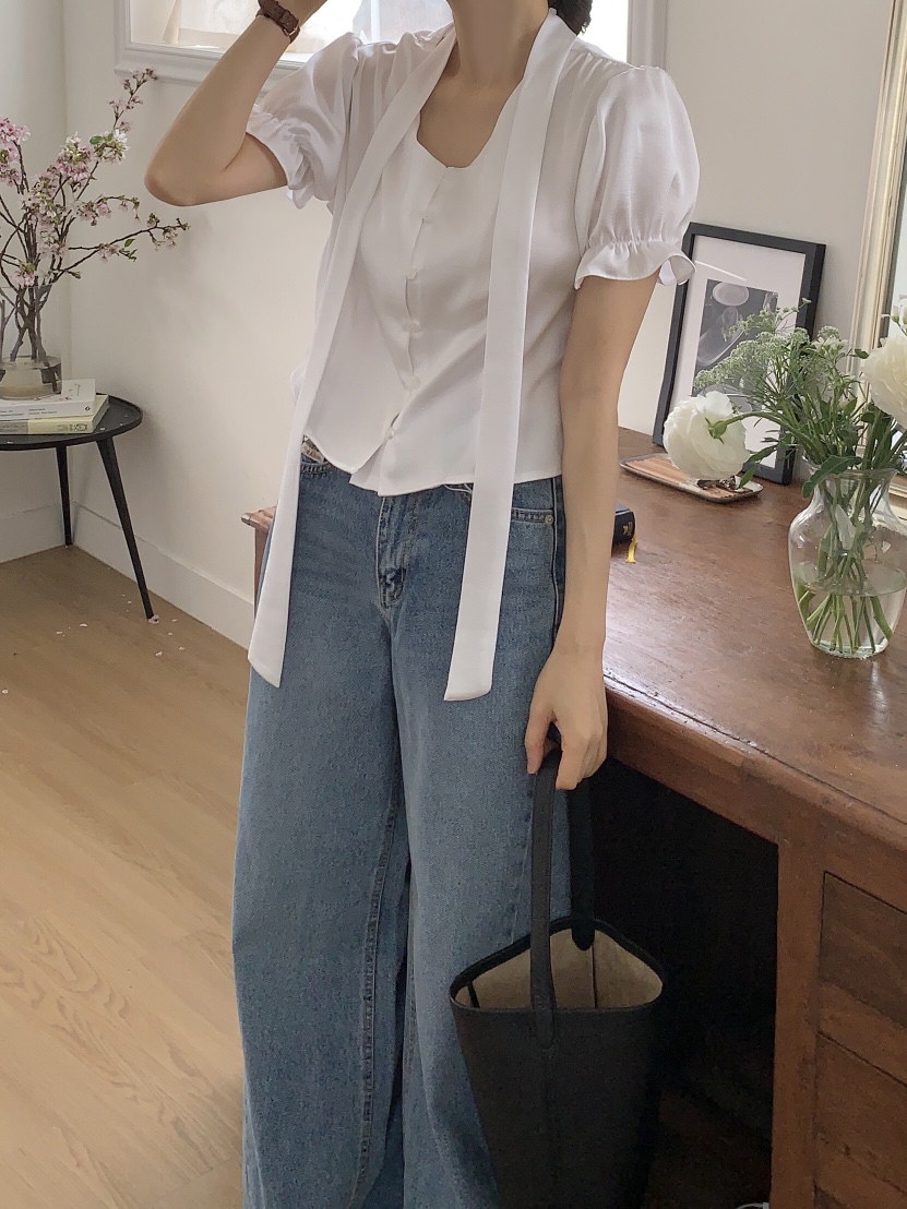 FORMSTUDIO東大門直郵女裝新款25春夏人氣襯衫蕾絲衫含脖帶FORMSTUDIO襯衫/蕾絲衫