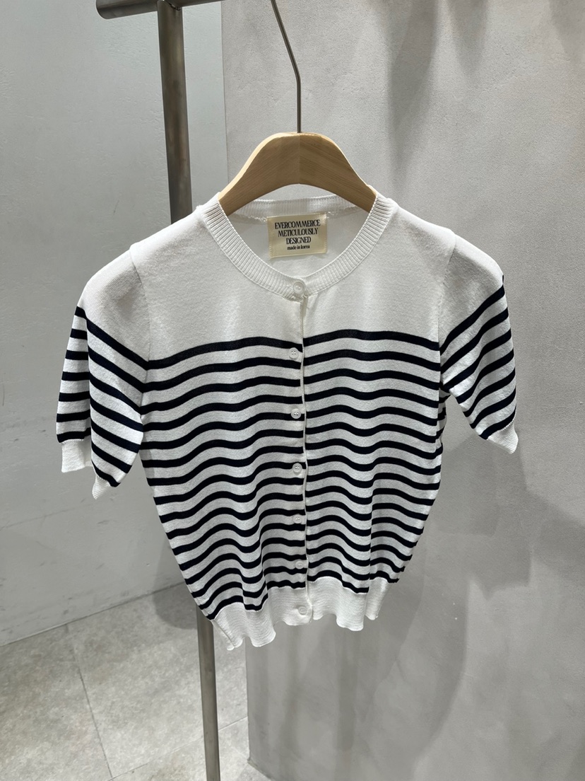 EVERCOMMERCE METICULOUSLY DESIGNED東大門直郵女士新品25春夏針織衫EVERCOMMERCE METICULOUSLY DESIGNED針織衫