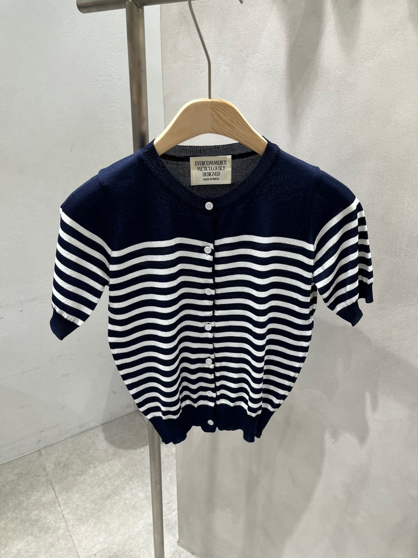 EVERCOMMERCE METICULOUSLY DESIGNED東大門直郵女士新品25春夏針織衫EVERCOMMERCE METICULOUSLY DESIGNED針織衫圖色2