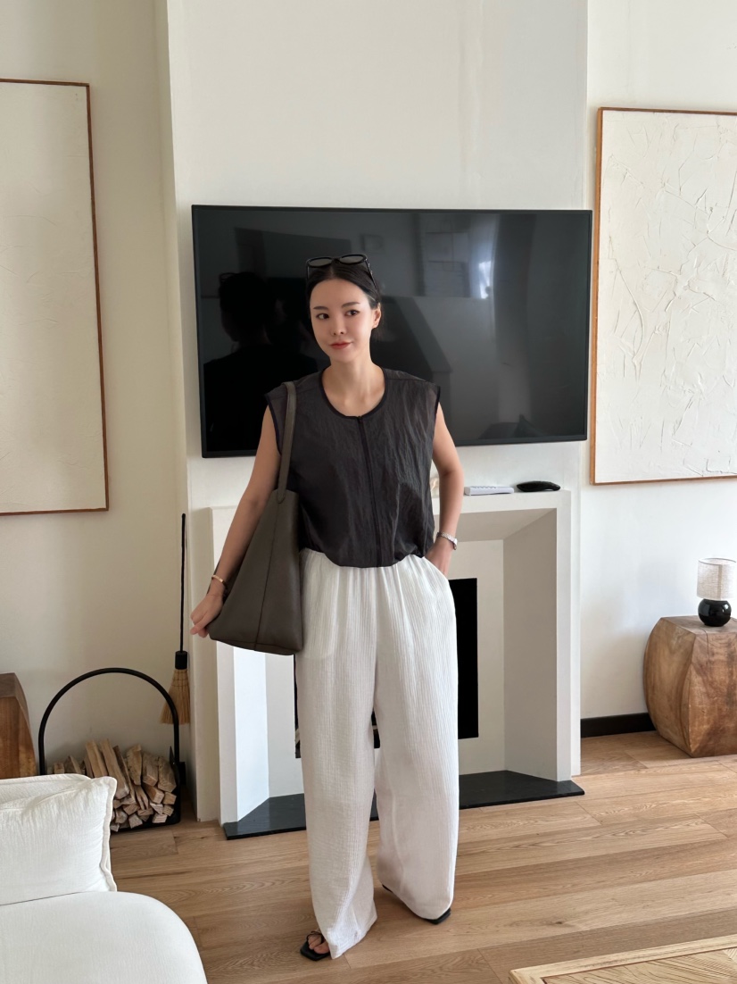 LE VASE東大門實拍女裝新品25春夏推薦熱賣真品人氣休閑馬甲LE VASE馬甲