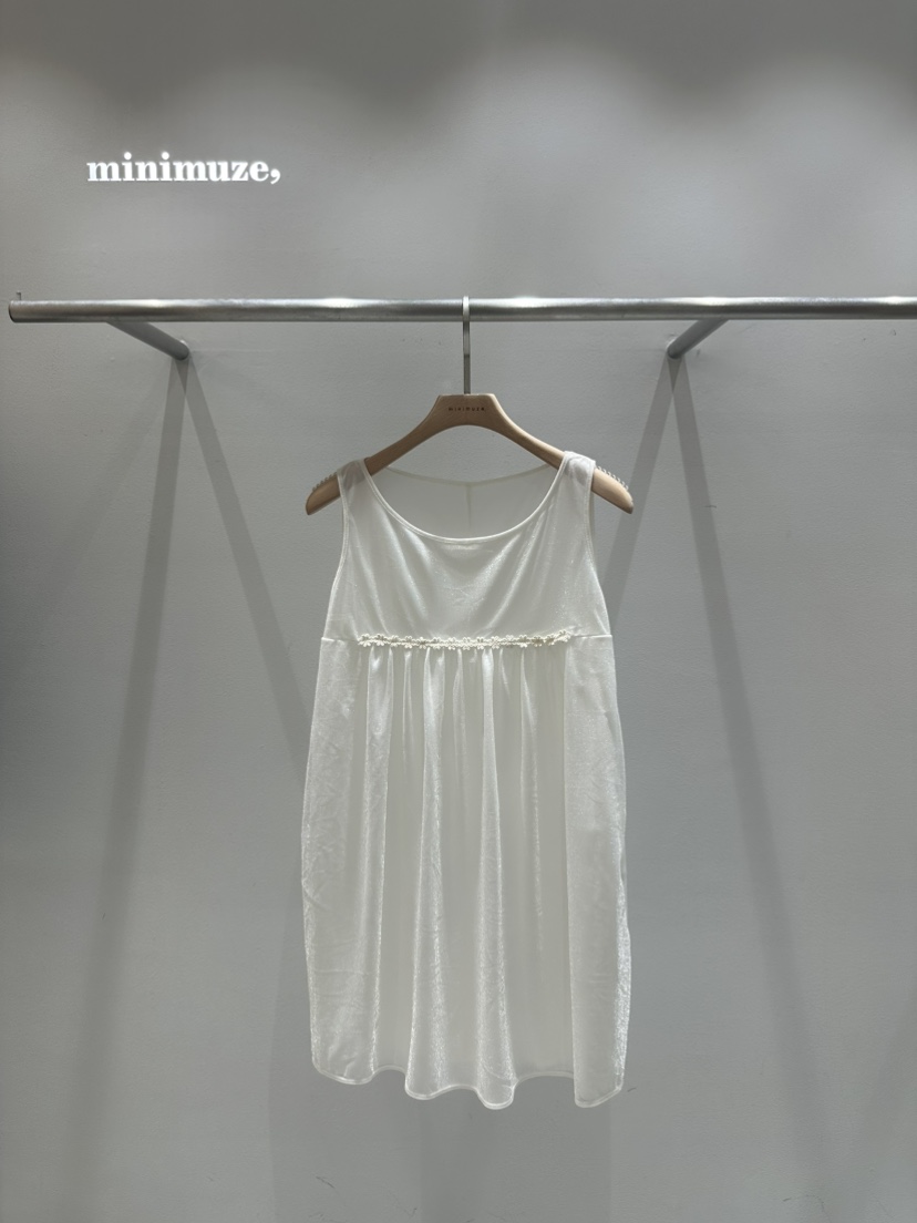 MINIMUZE東大門實拍女裝新品時尚休閑職業人氣25春夏吊帶背心MINIMUZE吊帶/背心圖色2