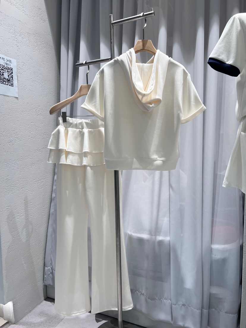 CLOTH韓國直郵女裝新品休閑職業推薦真品時尚熱賣人氣套裝套裝CLOTH套裝