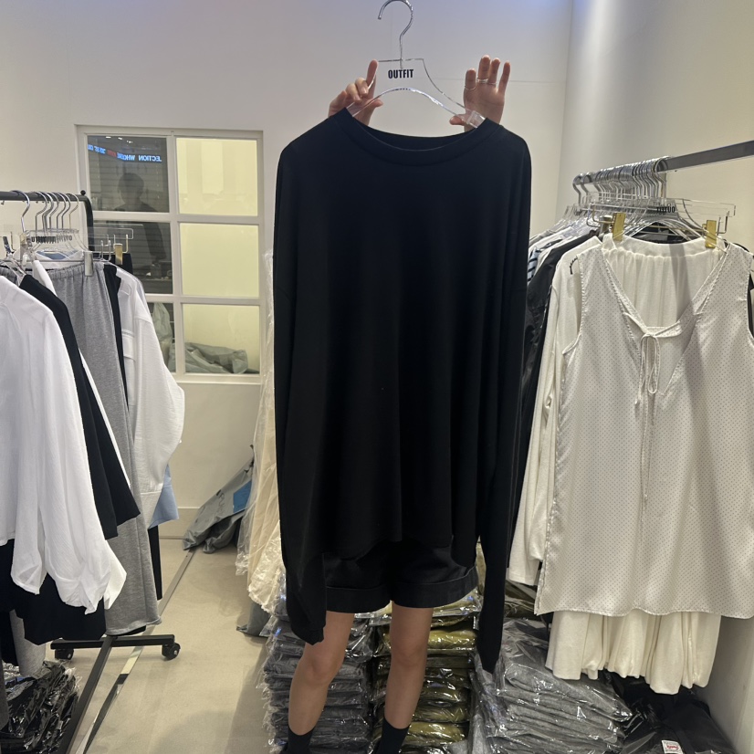 OUTFIT韓國代購女士新品真品推薦人氣熱賣25春夏時尚長袖T恤OUTFIT長袖T恤圖色1