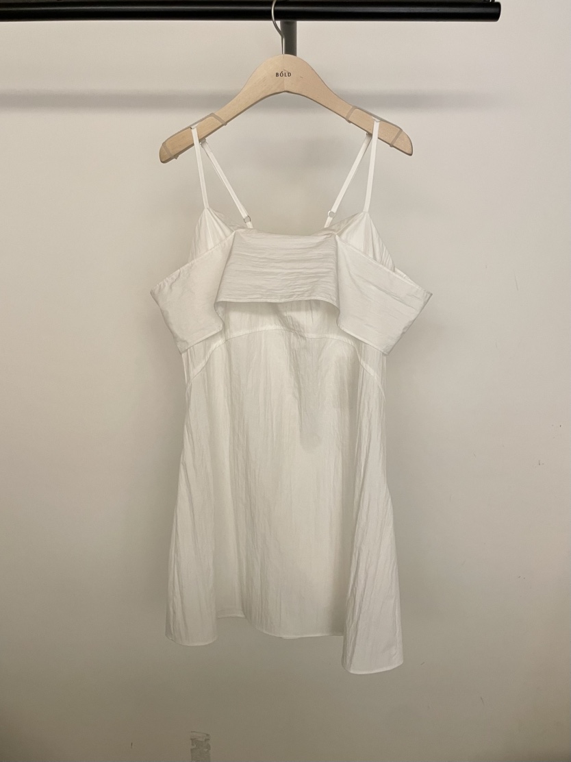 BOLD-A韓國代購女裝新品真品推薦人氣職業熱賣連衣裙荷葉邊RE BOLD連衣裙