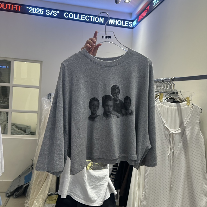 OUTFIT東大門代購女裝新品25春夏時尚推薦職業人氣真品長袖T恤OUTFIT長袖T恤圖色2