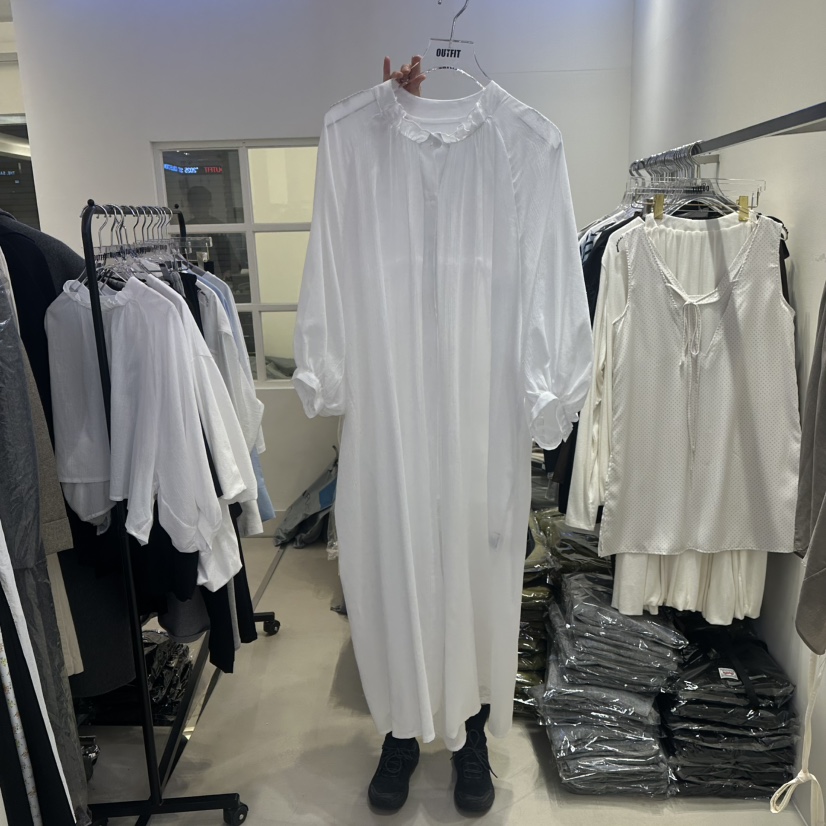 OUTFIT東大門直郵女士新品真品25春夏職業熱賣休閑時尚連衣裙OUTFIT連衣裙