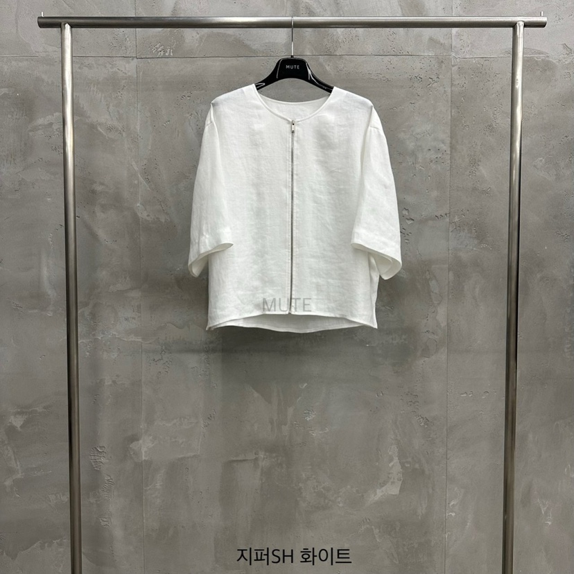 MUTE-P東大門實拍女裝新品真品人氣熱賣推薦襯衫蕾絲衫拉鏈MUTE襯衫/蕾絲衫