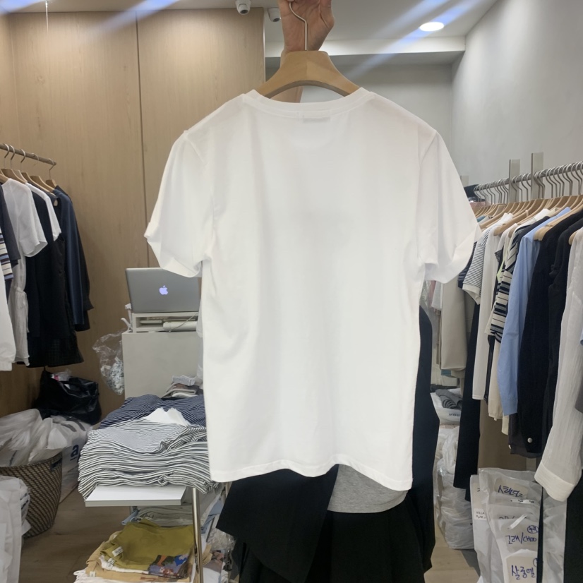 VILLABUTTON東大門實拍女裝新品時尚人氣休閑推薦真品職業T恤VILLABUTTONT恤