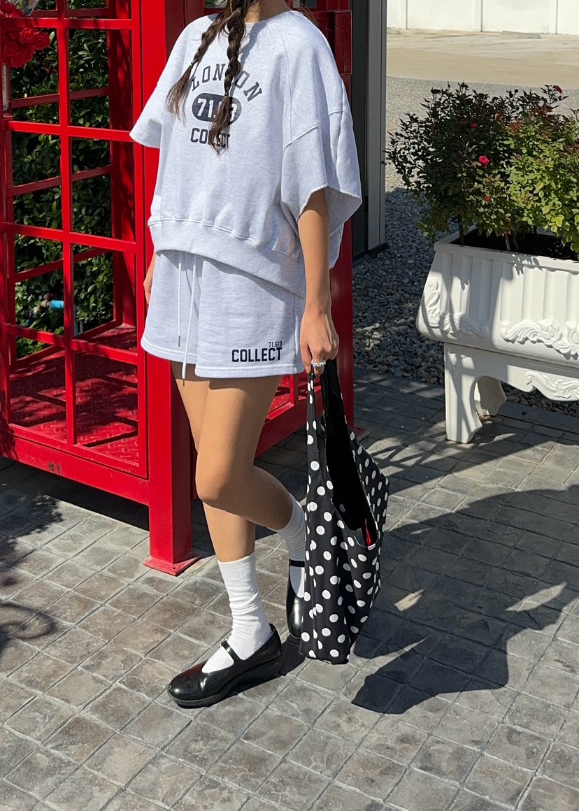 OUPPT韓國㊣直郵東大門代購女裝新款人氣時尚推薦休閑熱賣衛衣OUPPT衛衣