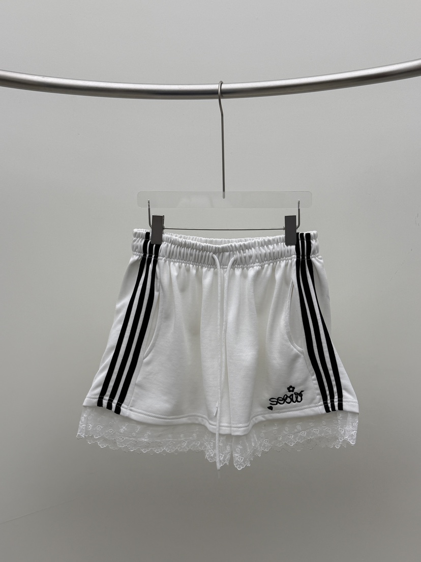 SEOLO直郵韓國代購㊣女裝新品人氣時尚休閑推薦25春夏短褲刺繡Seolo seoul短褲圖色2