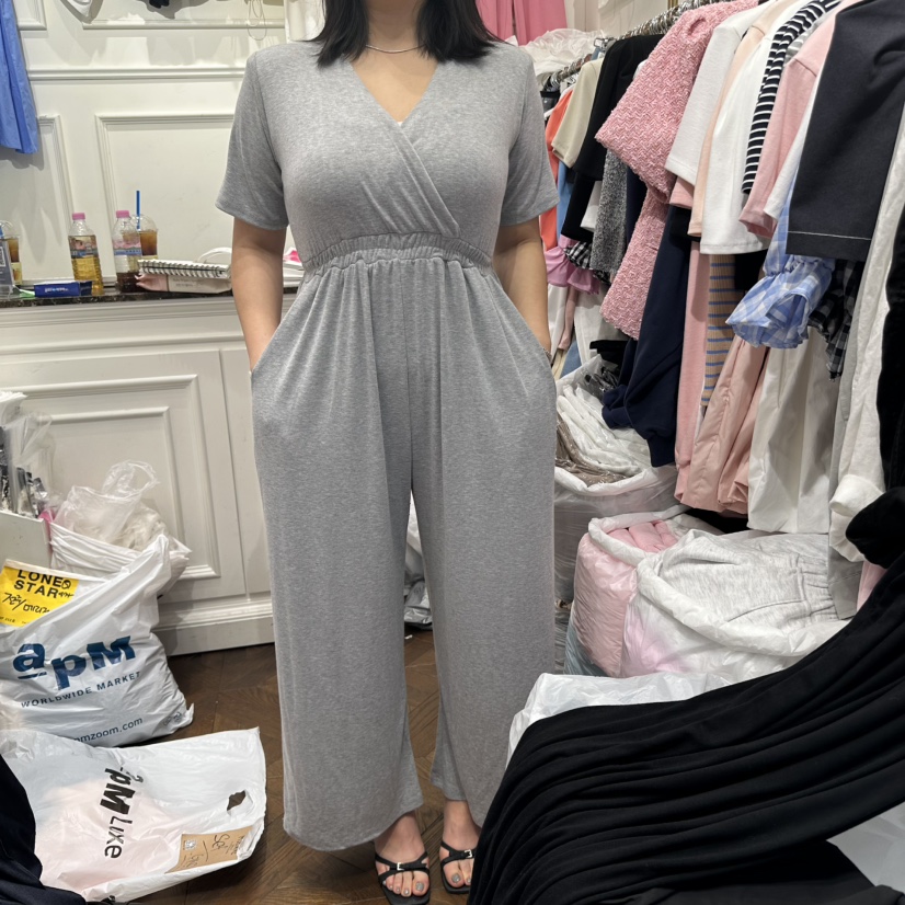 J.RITZY韓國直郵㊣東大門實拍女裝新品休閑25春夏人氣連體褲J.RITZY連體褲