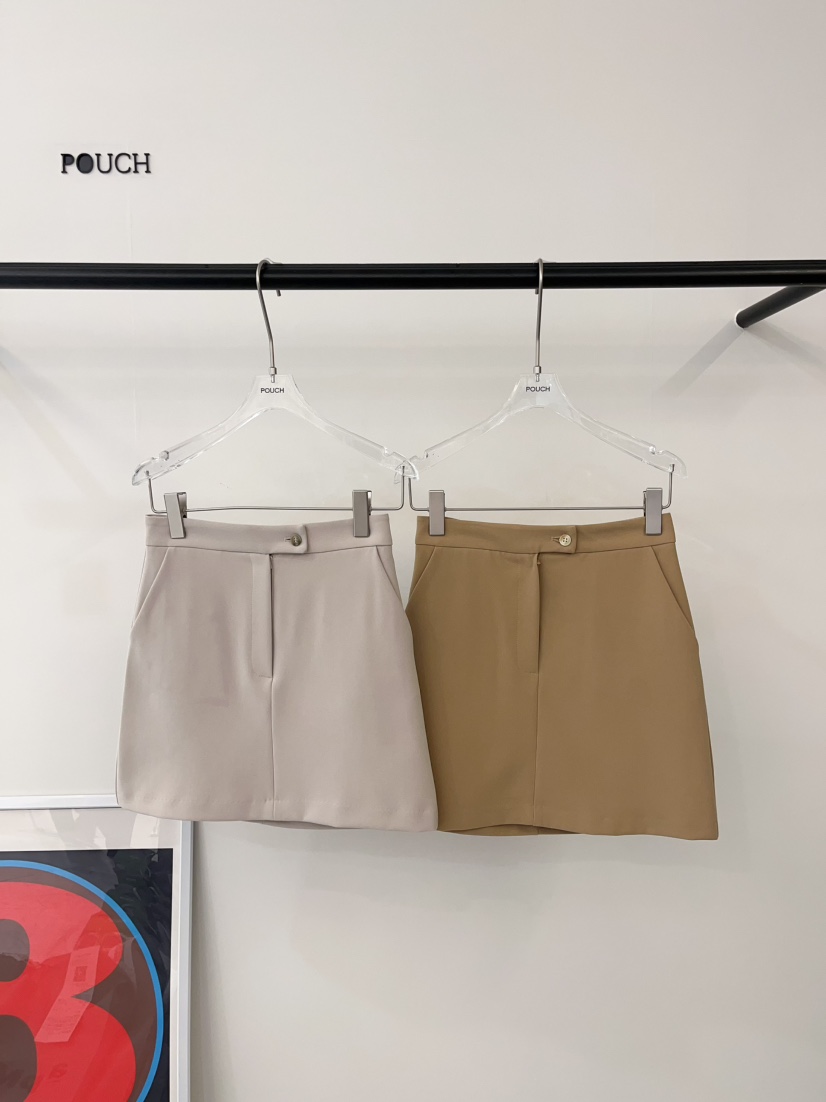 POUCH韓國直郵㊣東大門實拍女裝新款時尚25春夏人氣推薦短裙POUCH短裙