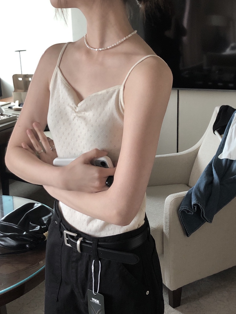 LE BUTTER東大門實拍女裝新品時尚推薦真品25春夏吊帶背心LE BUTTER吊帶/背心