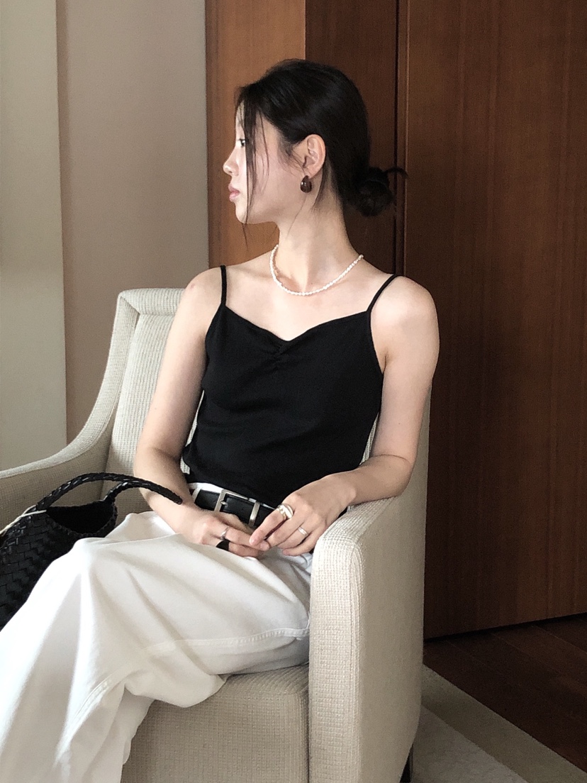 LE BUTTER東大門實拍女裝新品時尚推薦真品25春夏吊帶背心LE BUTTER吊帶/背心