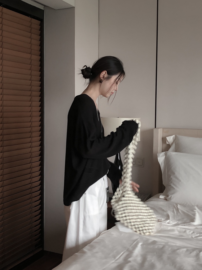 LE BUTTER韓國代購女士新品休閑25春夏熱賣職業時尚針織衫V領LE BUTTER針織衫